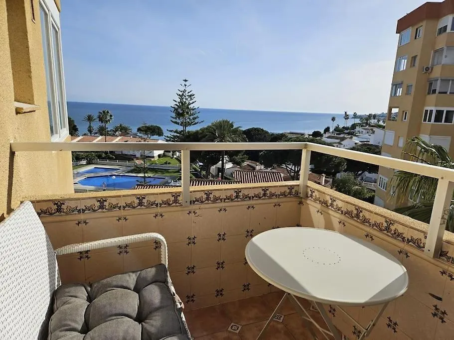 Апартаменты Terraza Soleada Con Vistas A La Cala Ла-Кала-де-Михас